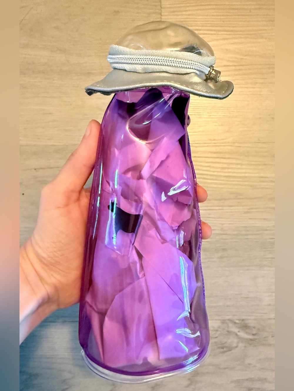 New UFO Standing Pencil Holder Alien Abduction Style Cow Pen Case Violet